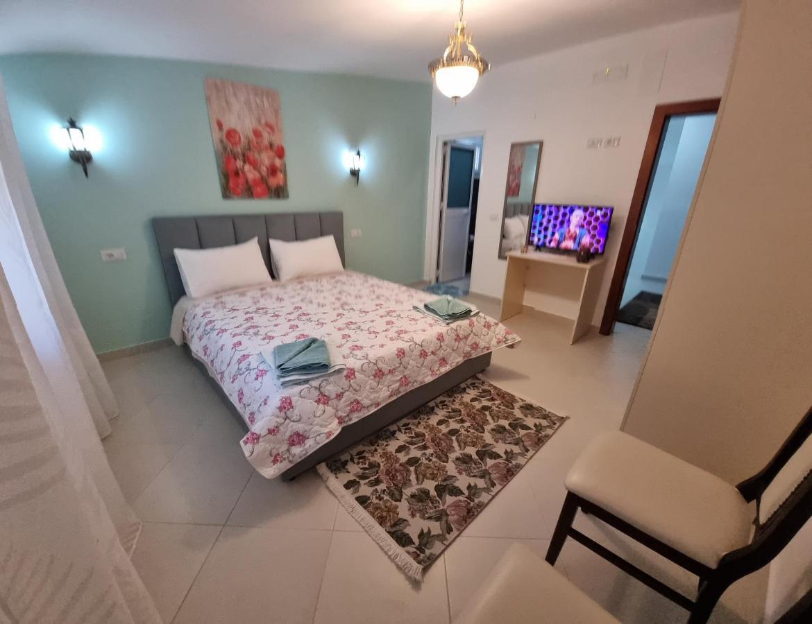 Kalaja Inn Krujë المظهر الخارجي الصورة