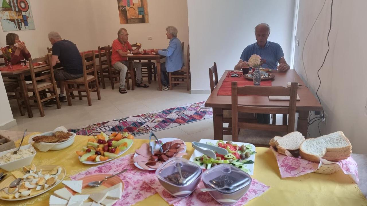 Kalaja Inn Krujë المظهر الخارجي الصورة