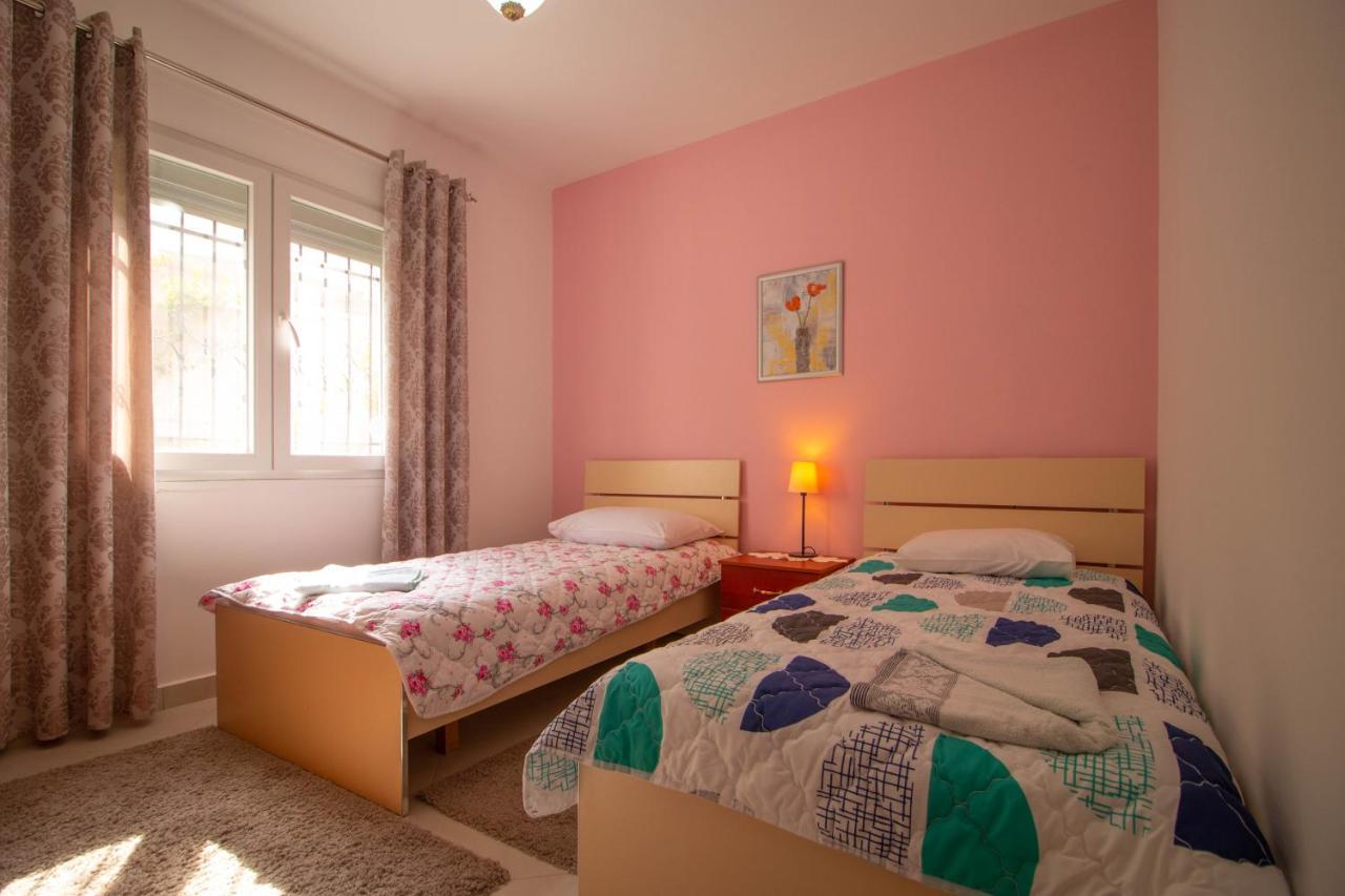 Kalaja Inn Krujë المظهر الخارجي الصورة