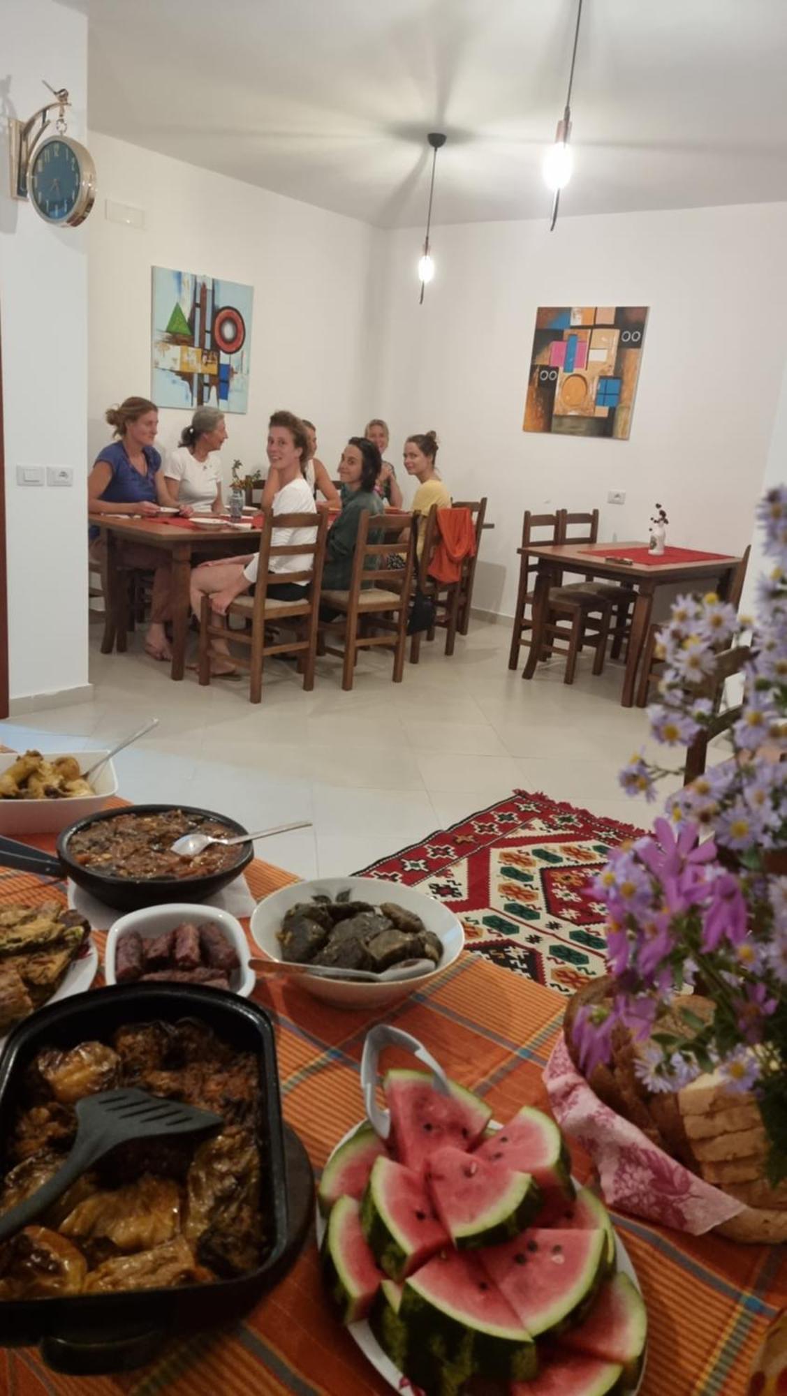 Kalaja Inn Krujë المظهر الخارجي الصورة